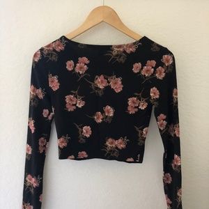 Forever 21 Long Sleeve Flower Crop Top